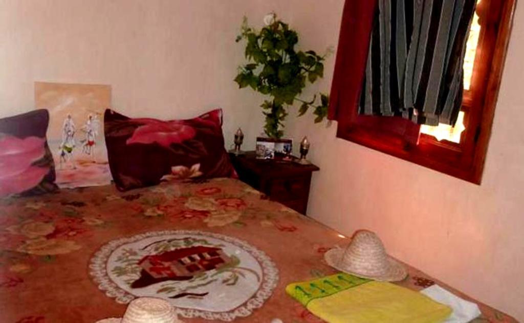 Dar Aglzime Hotel Aroumd Luaran gambar