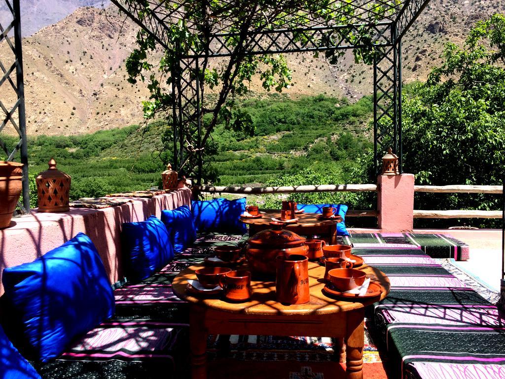 Dar Aglzime Hotel Aroumd Luaran gambar