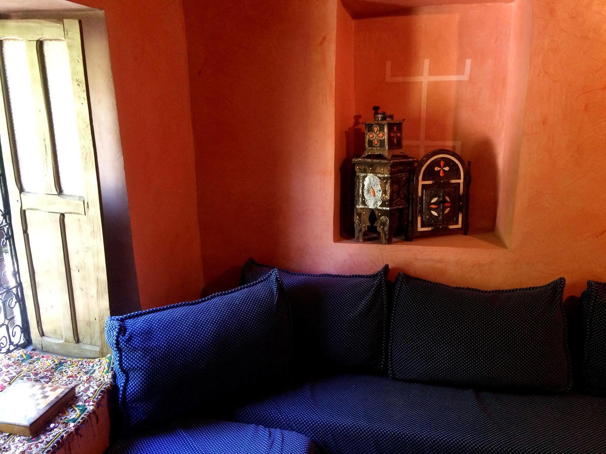 Dar Aglzime Hotel Aroumd Luaran gambar